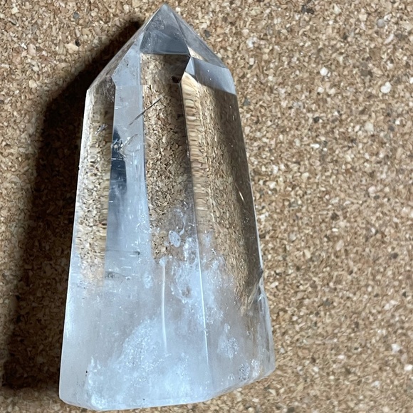 Clear Quartz Inclusion Generator Point - Picture 4 of 4